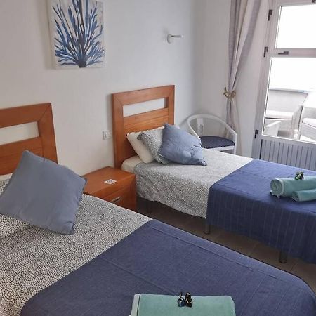 Casa Gales: Relax Next To The Sea Apartment For Families Corralejo Exterior foto
